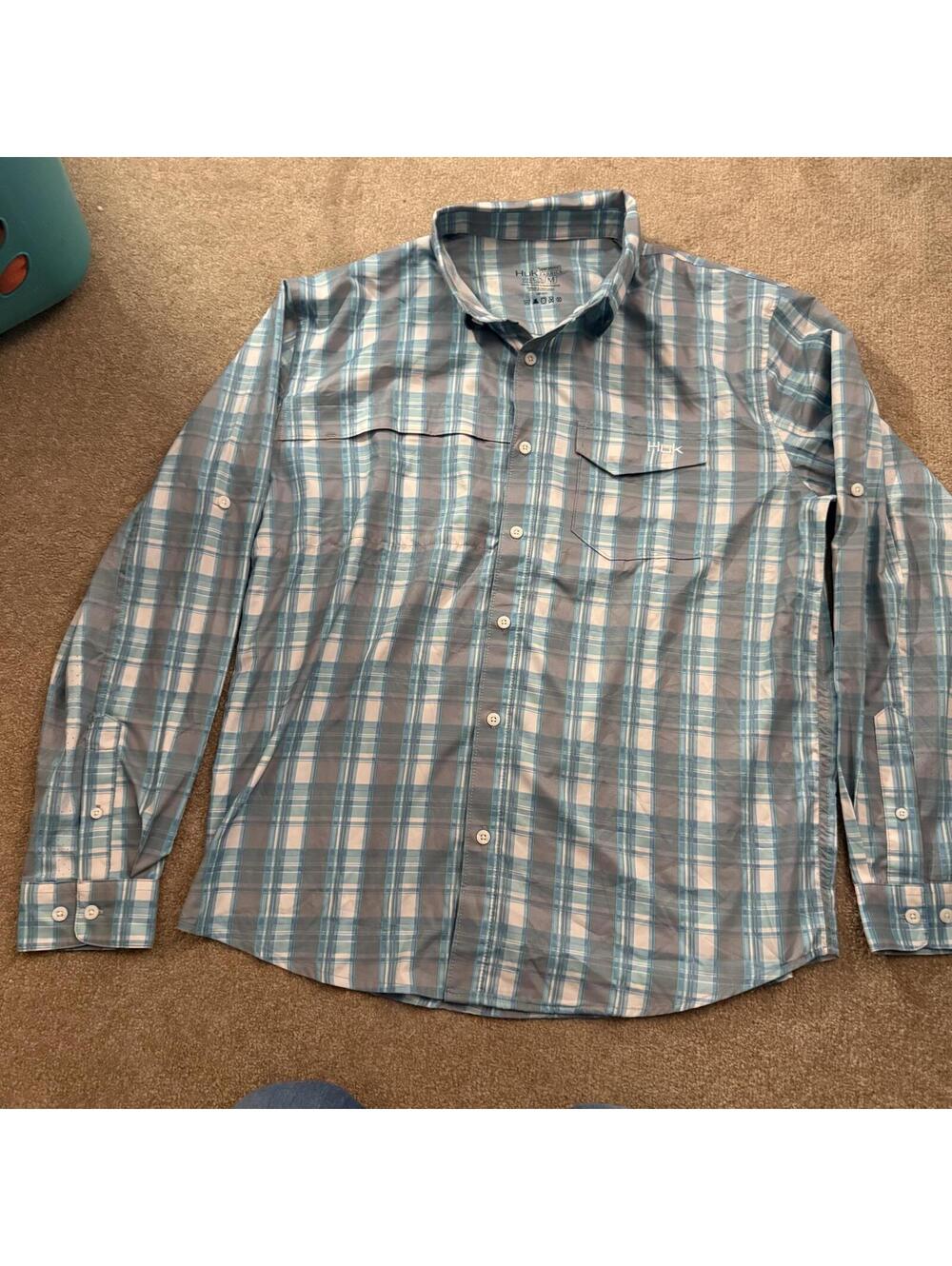 Huk Performance Fabrics Men's‎ Plaid Long Sleeve Button-Up Fishing Shirt Size M